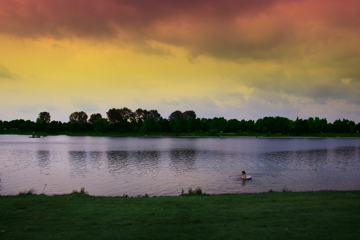 Sonnenuntergang am Karlsfelder See