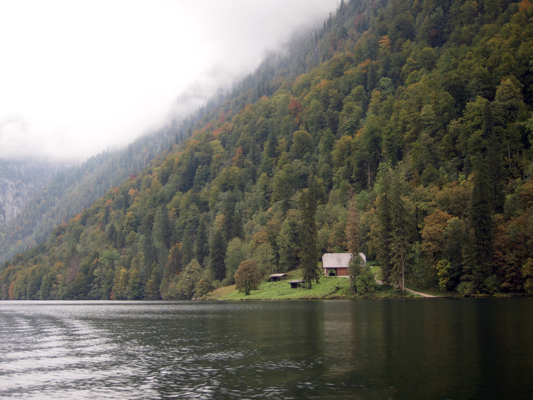 Wanderhütte am Königssee im Berchtesgadener Land